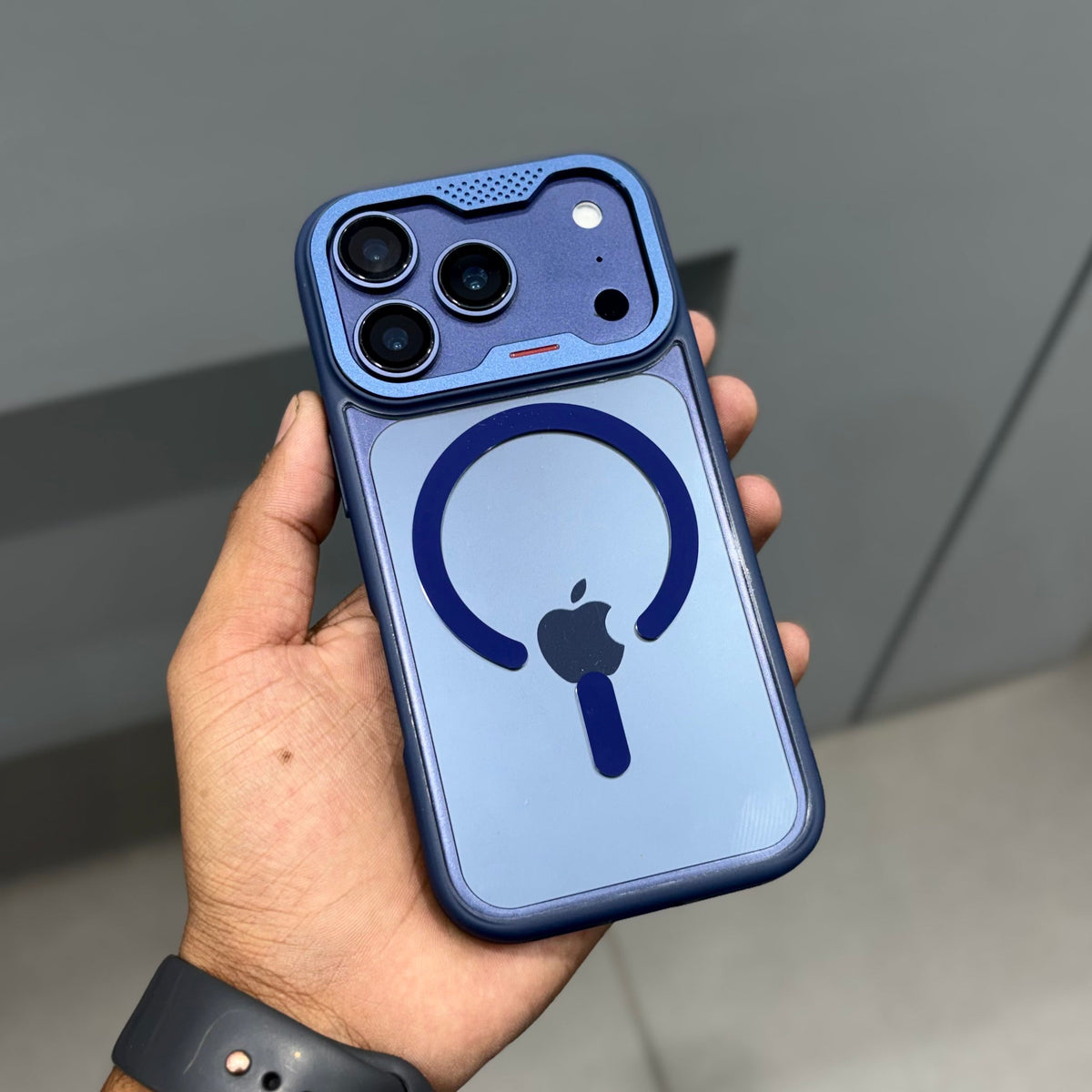 NYJOY ARMOD CAM CASE-BLUE ( No. 2410 )