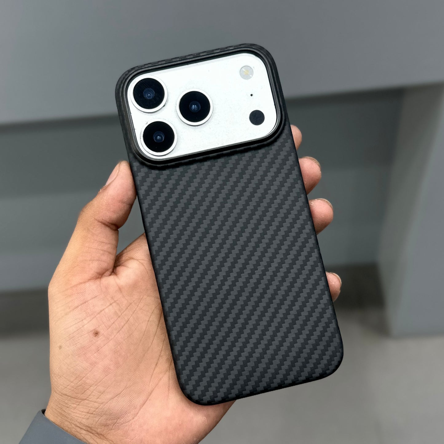 AT REAL CARBON CASE MAGSAFE - BLACK ( No. 2515 )