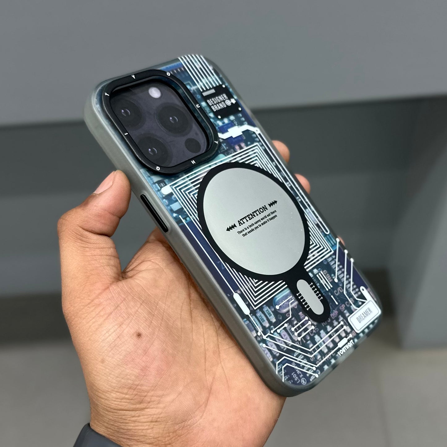 YOUTHBIT CASE ( No. 3207 )