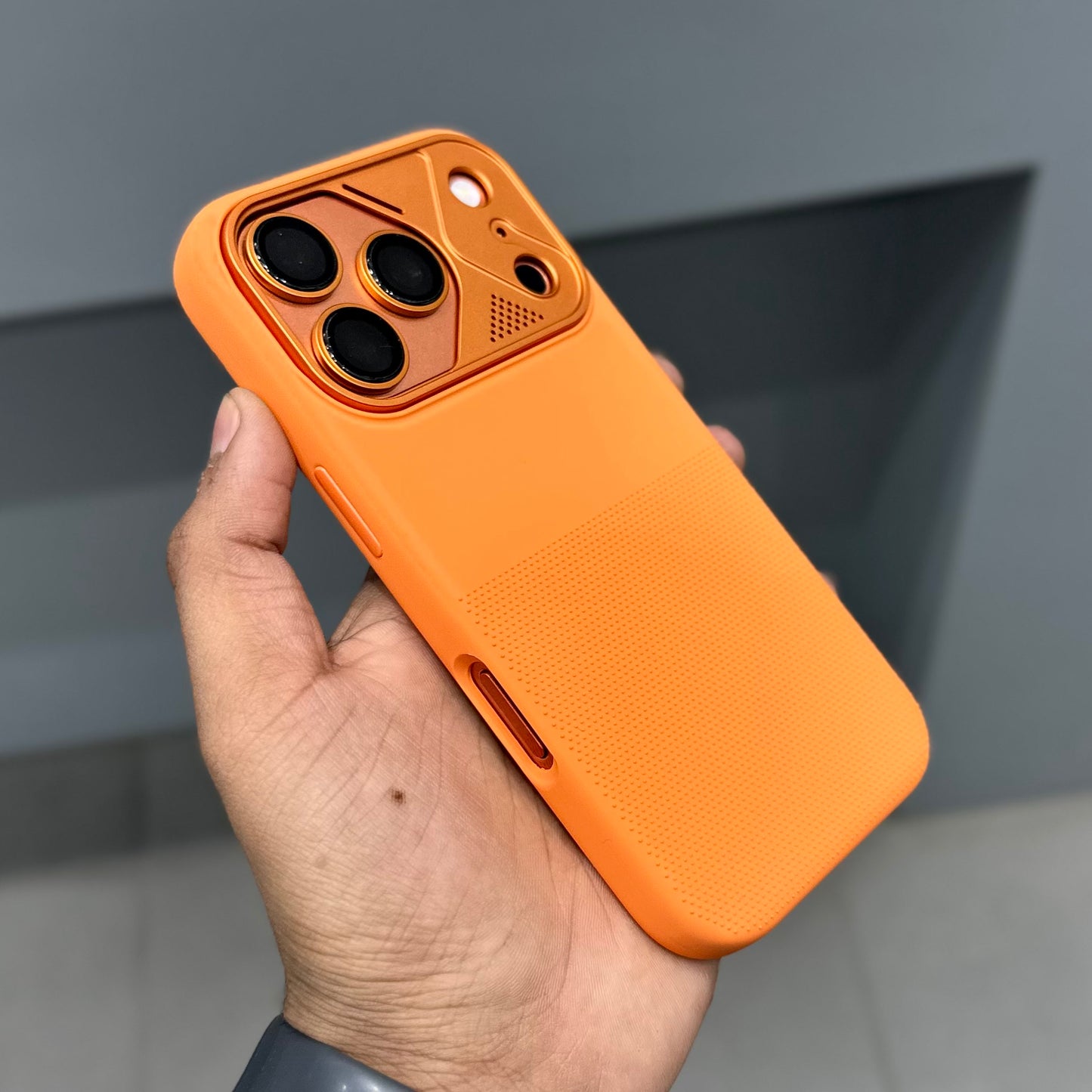 CMAQ IRON EDGE MAGSAFE CASE - ORANGE ( No. 2998 )