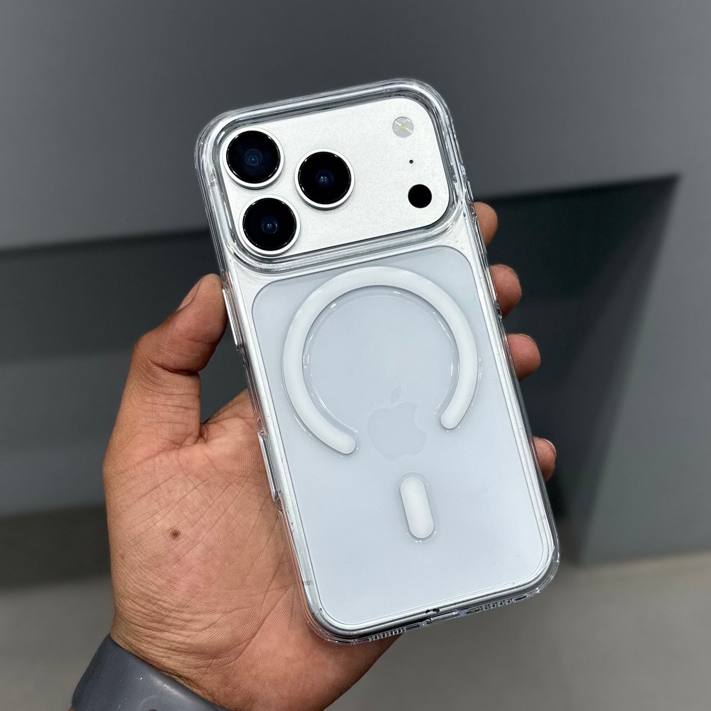 CMAQ PRISM PRO MAGSAFE CASE ( No. 3446 )
