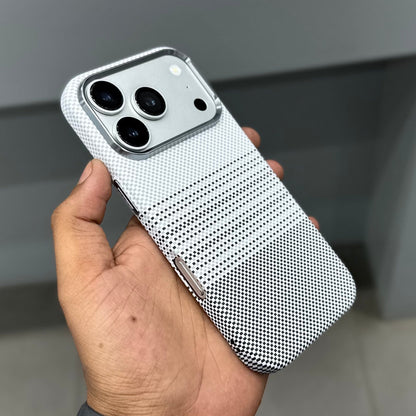 LUXO MAGSAFE CASE - SILVER STEALTH CASE ( No. 3593 )