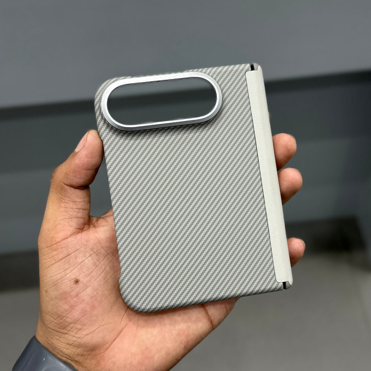 LINIQLIE CARBON TEXTURE IPHONE DUO CASE - GREY ( No. 4121 )