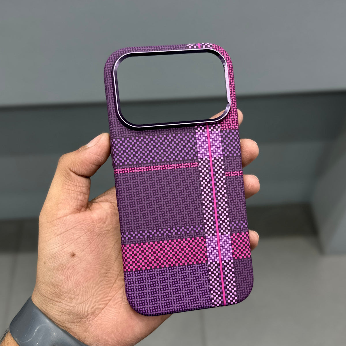 LUXO 2.0 SIDE SOFT MAGSAFE CASE - BURGUNDY CHECK ( No. 4161 )