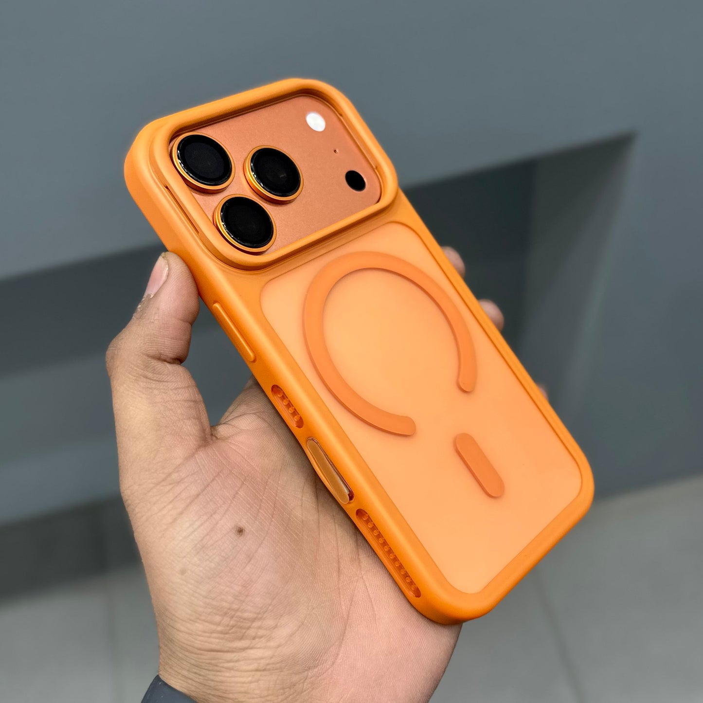CMAQ TURBINE FROST CASE - ORANGE ( No. 3023 )