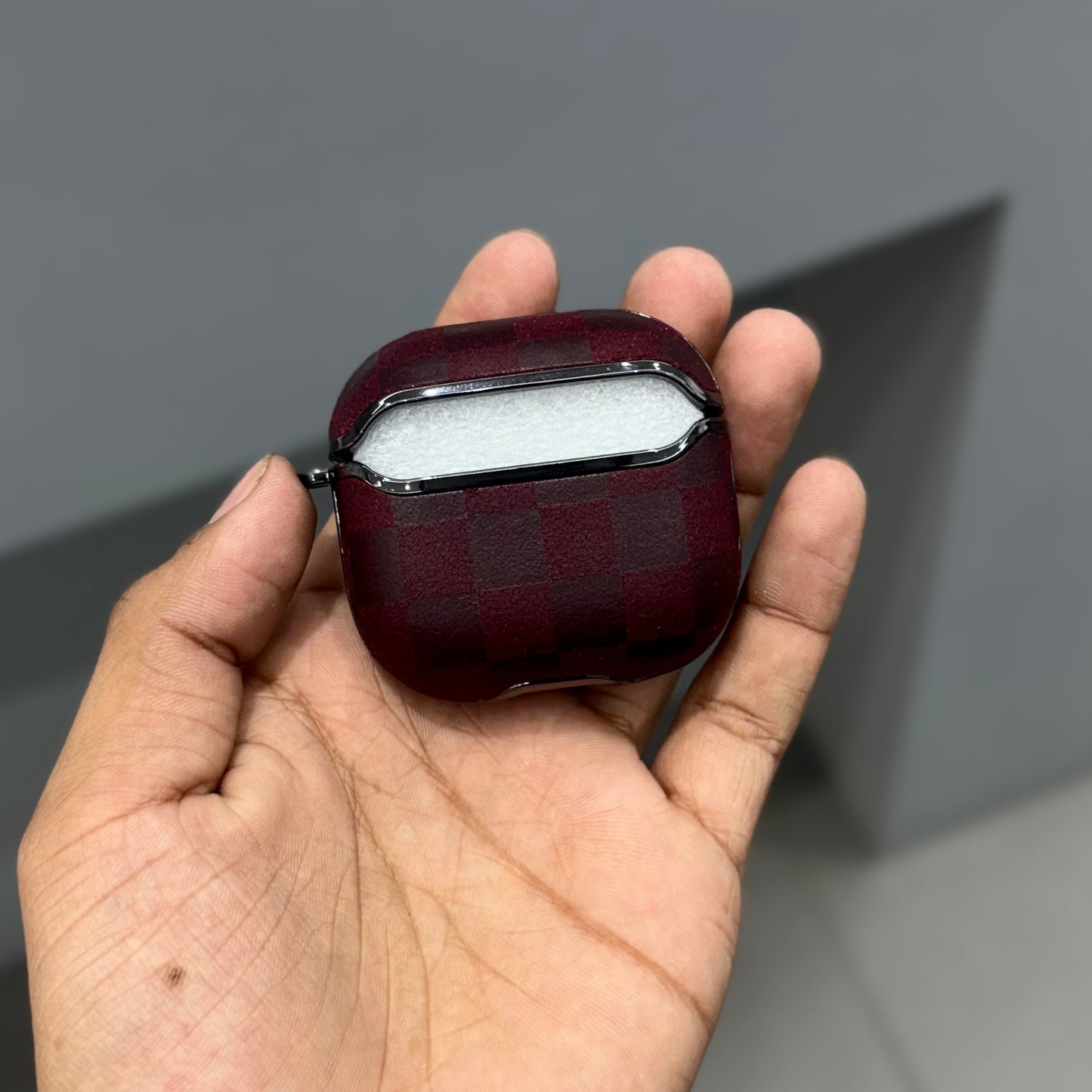 ONE GIF AIRPODS CASE - WINE CHK ( No. 2460 )