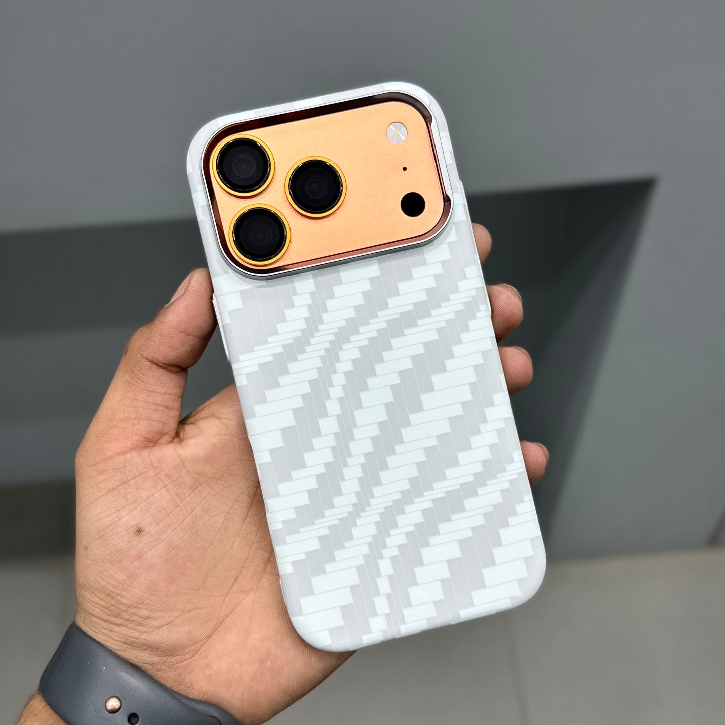 LUXO CARBON CASE - ILLUSION WHITE ( No. 3164 )