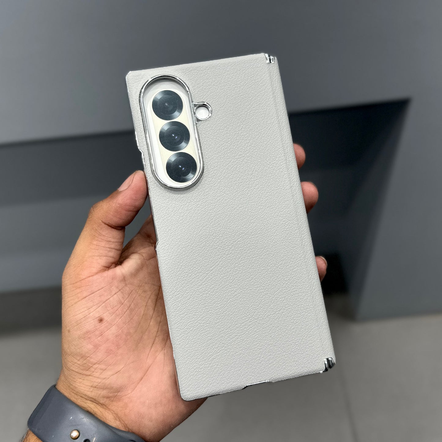 DYNAMYK VEGAN LEATHER CASE - GREY ( No. 3845 )