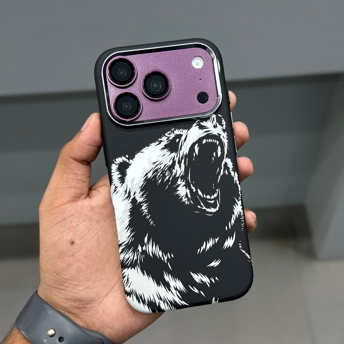 LUXO MAGSAFE CASE - BLACK BEAR ( No. 3590 )