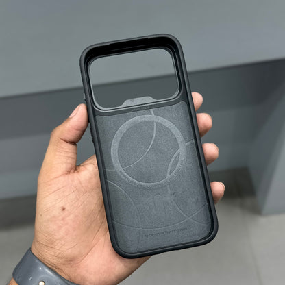 KAJSA BLACK SENTINEL MAGSAFE CASE ( No. 3967 )