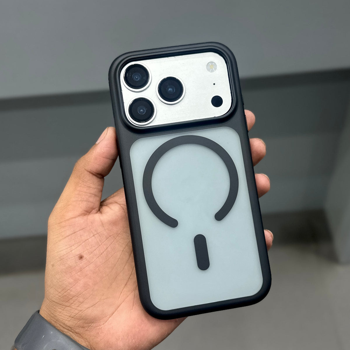 CMAQ DUSK MAGSAFE - BLACK ( No. 4016 )