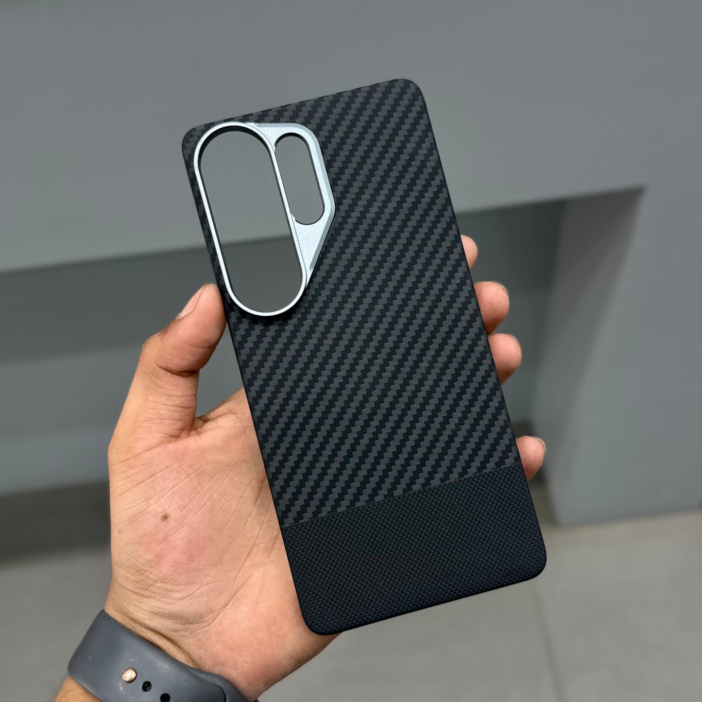 A T REAL CARBON CASE MAGSAFE - BLACK ( No. 3180 )