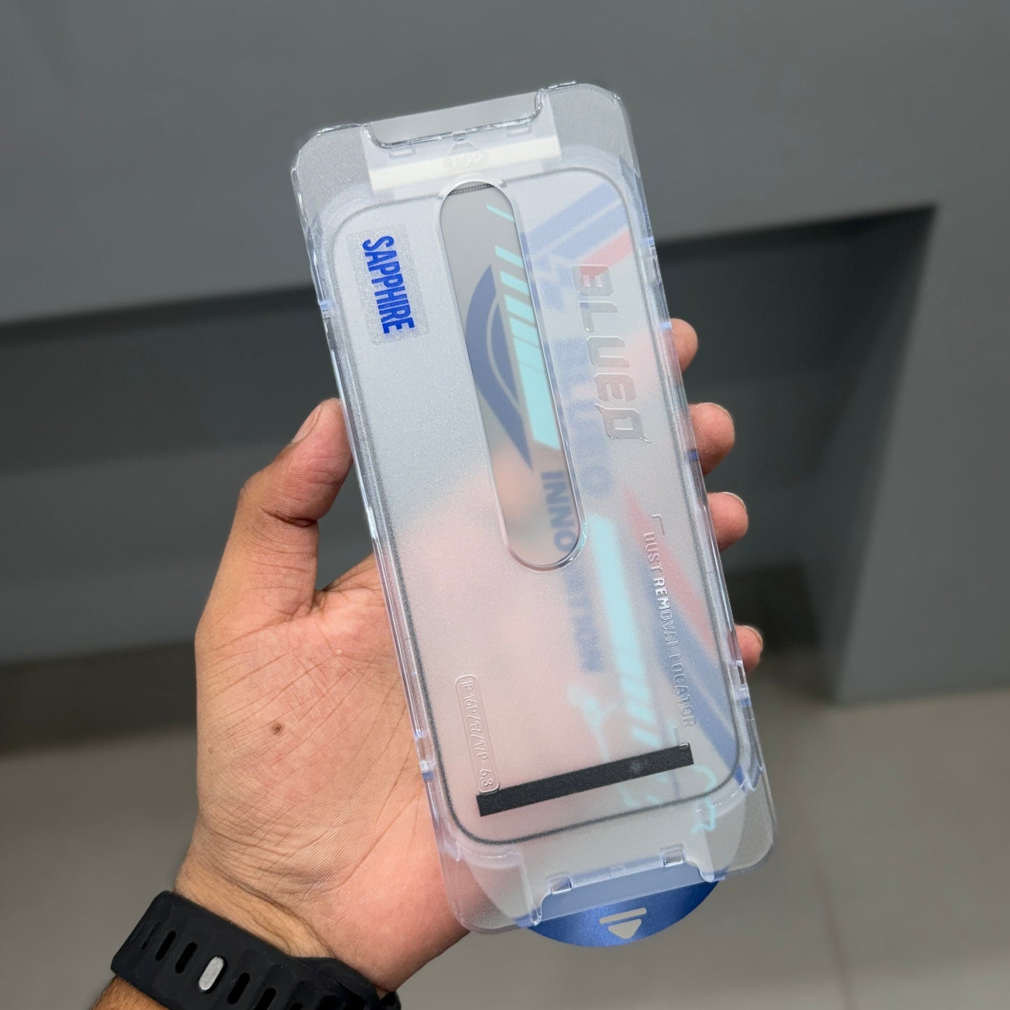 BLUEO SAPPHIRE GLASS ( No. 3851 )