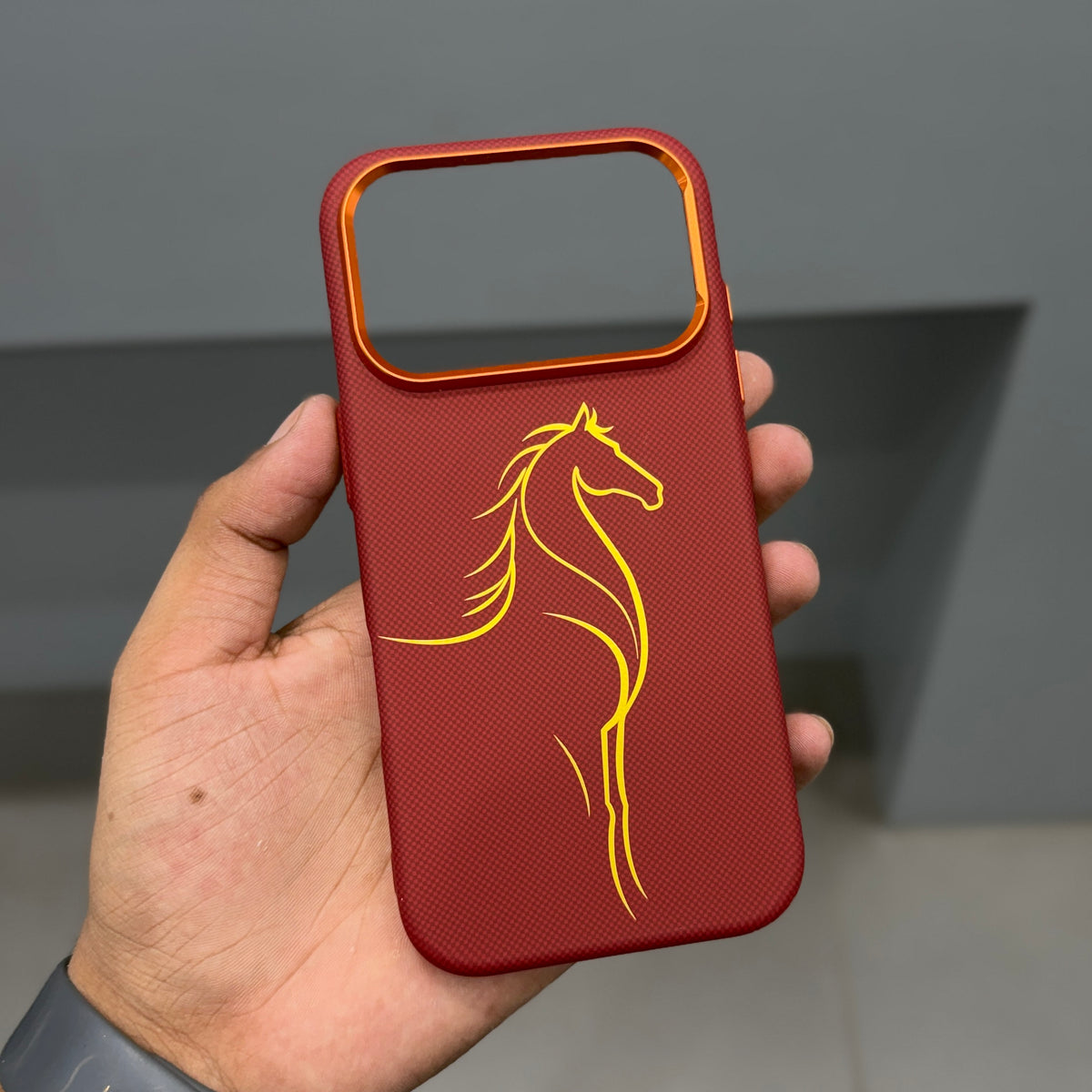 LUXO HORSE P MAGSAFE CASE - RED ( No. 3541 )
