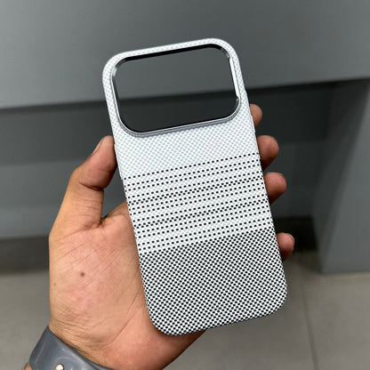 LUXO MAGSAFE CASE - SILVER STEALTH CASE ( No. 3593 )
