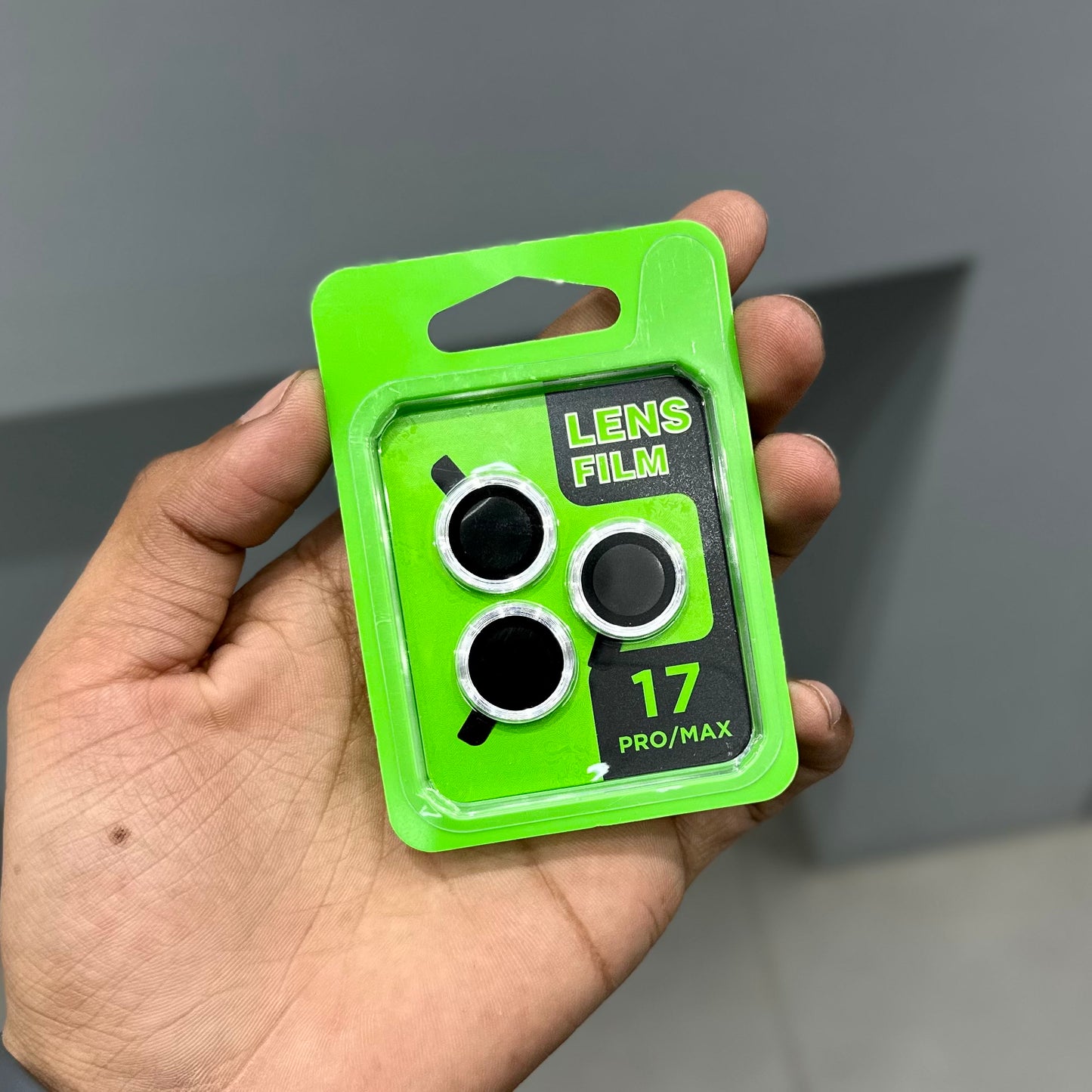 G CAMERA RINGS 17 PRO -17 PRO MAX ( No. 2896 )