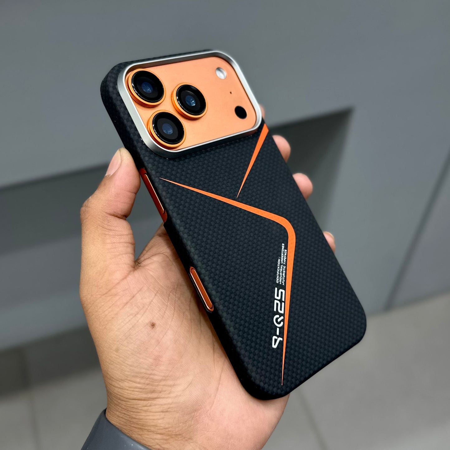 Crox Real Carbon Case - Black ( No . 2314 )