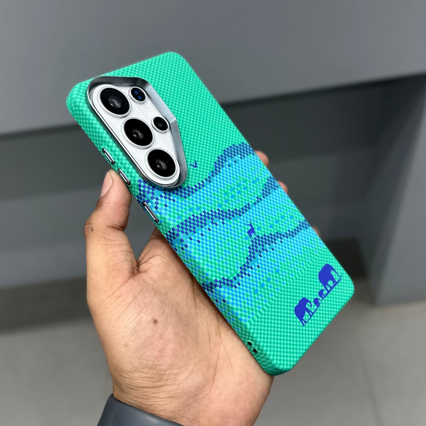 LUXO CARBON CASE SAMSUNG -GREEN ANIMALS ( No. 3172 )