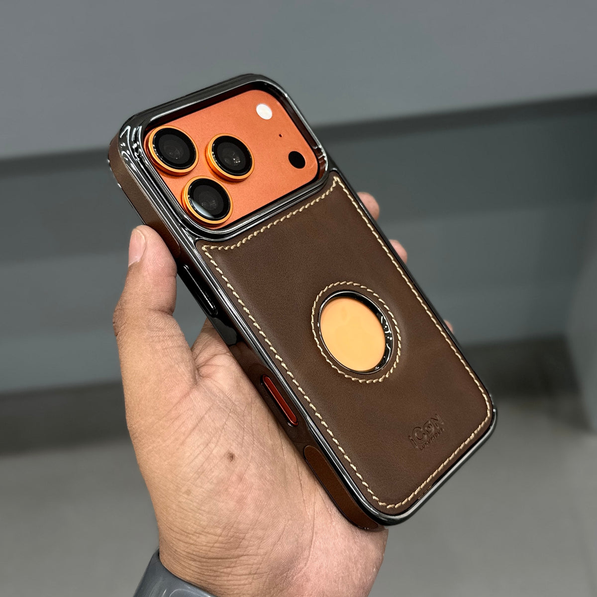 ICON CLASSIC SERIES CASE - BROWN ( No. 4027 )