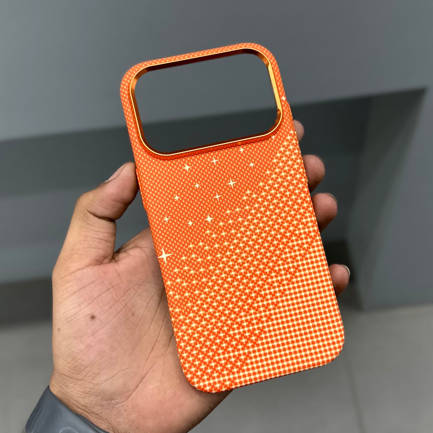 LUXO MAGSAFE CASE - ORANGE MOUNTAIN TEXTURE ( No. 3587 )