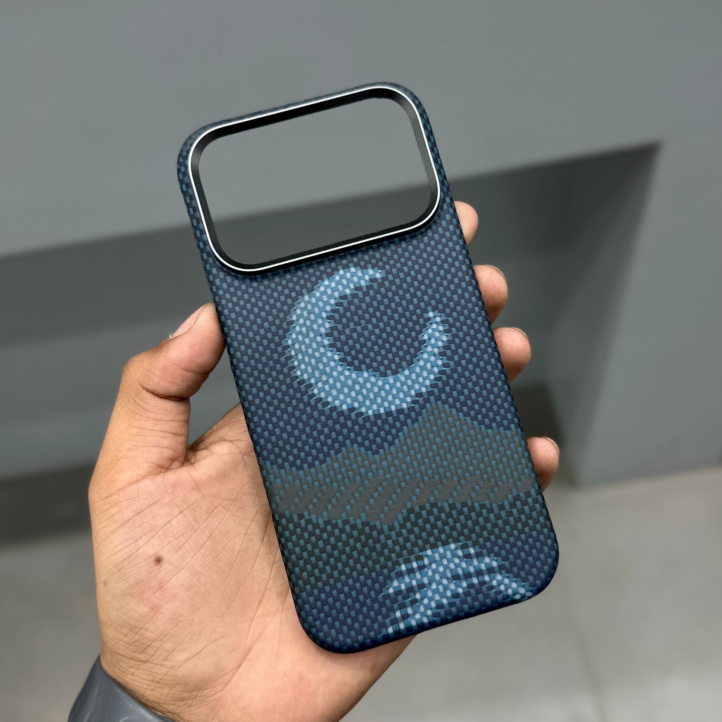 CMAQ ARAMID PRO MAGSAFE REAL CARBON CASE - MOON BLUE ( No. 3322 )