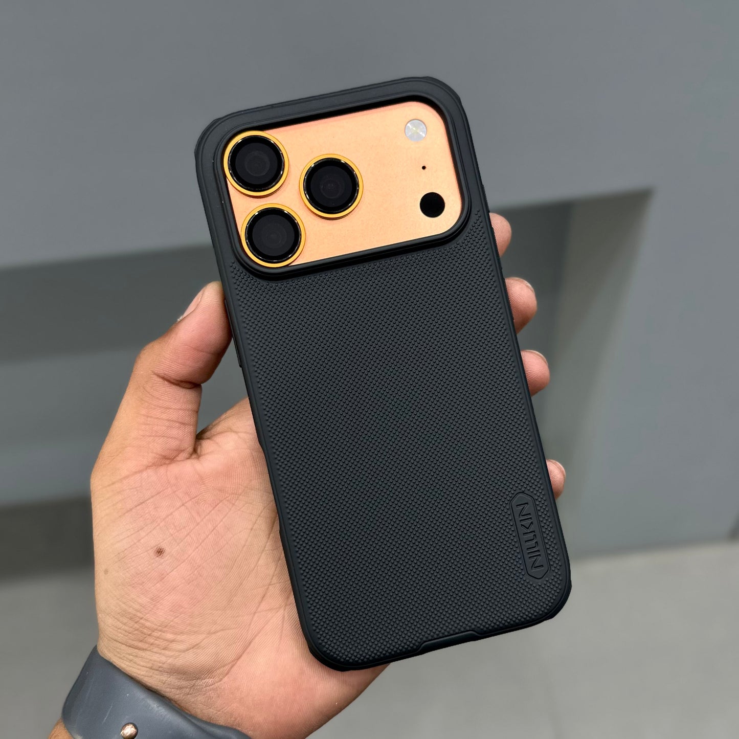 NILLKIN SUPER FROSTED SHIELD PRO - BLACK ( No. 3374 )