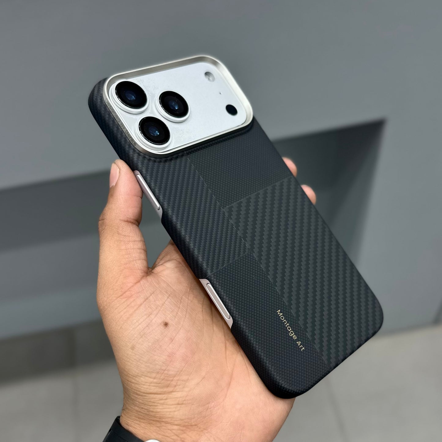 BENKS MONTAGE REAL CARBON CASE MAGSAFE -BLACK ( No. 2831 )