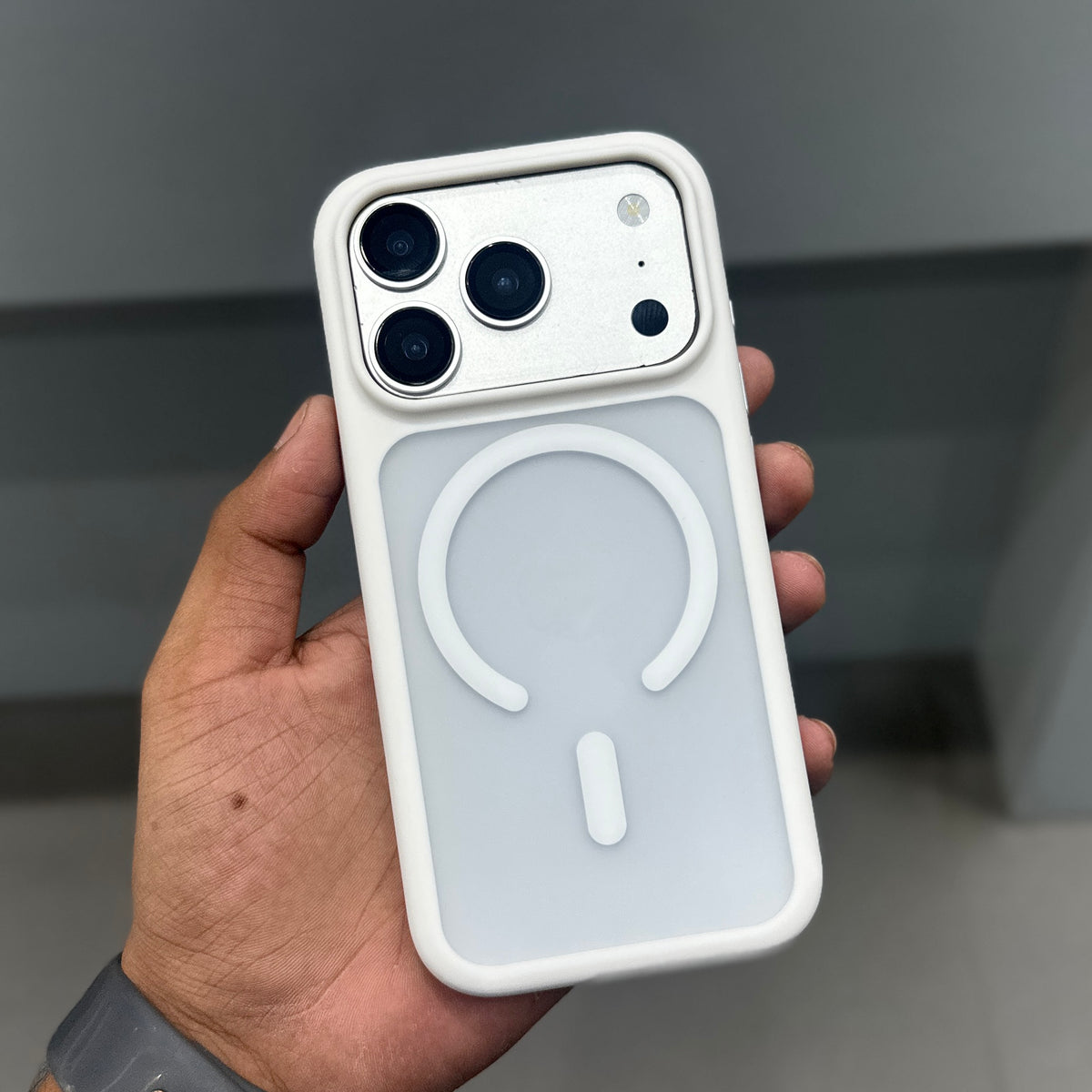 CMAQ DUSK MAGSAFE - WHITE ( No. 4019 )