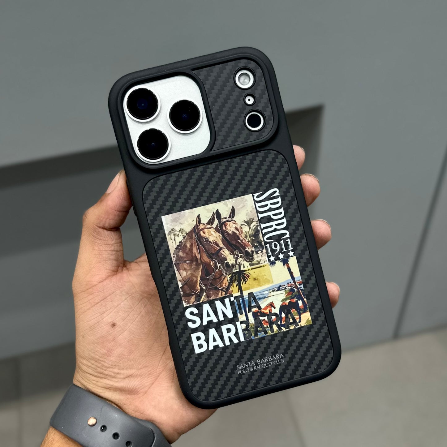 Santa Barbara Elvish Option 03 with Magsafe Case ( No. 1998 ) 17 Series