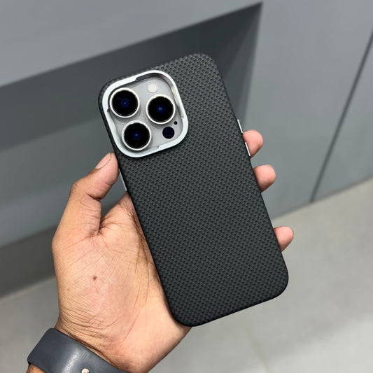 iCon Carbon Magsafe Case-Black ( No. 2106)