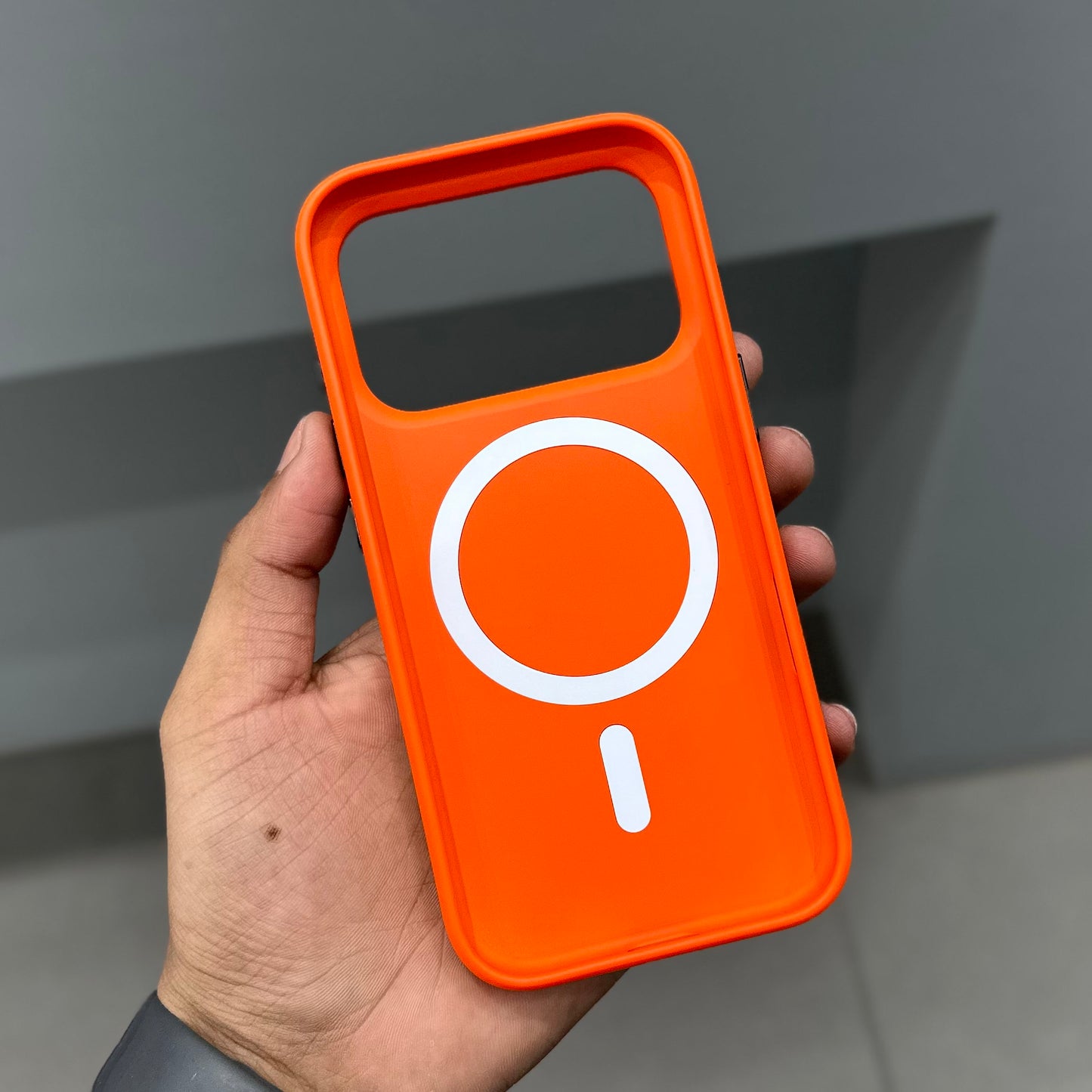 TANGERINE SHIELD MAGSAFE CASE - ORANGE ( No. 2928 )