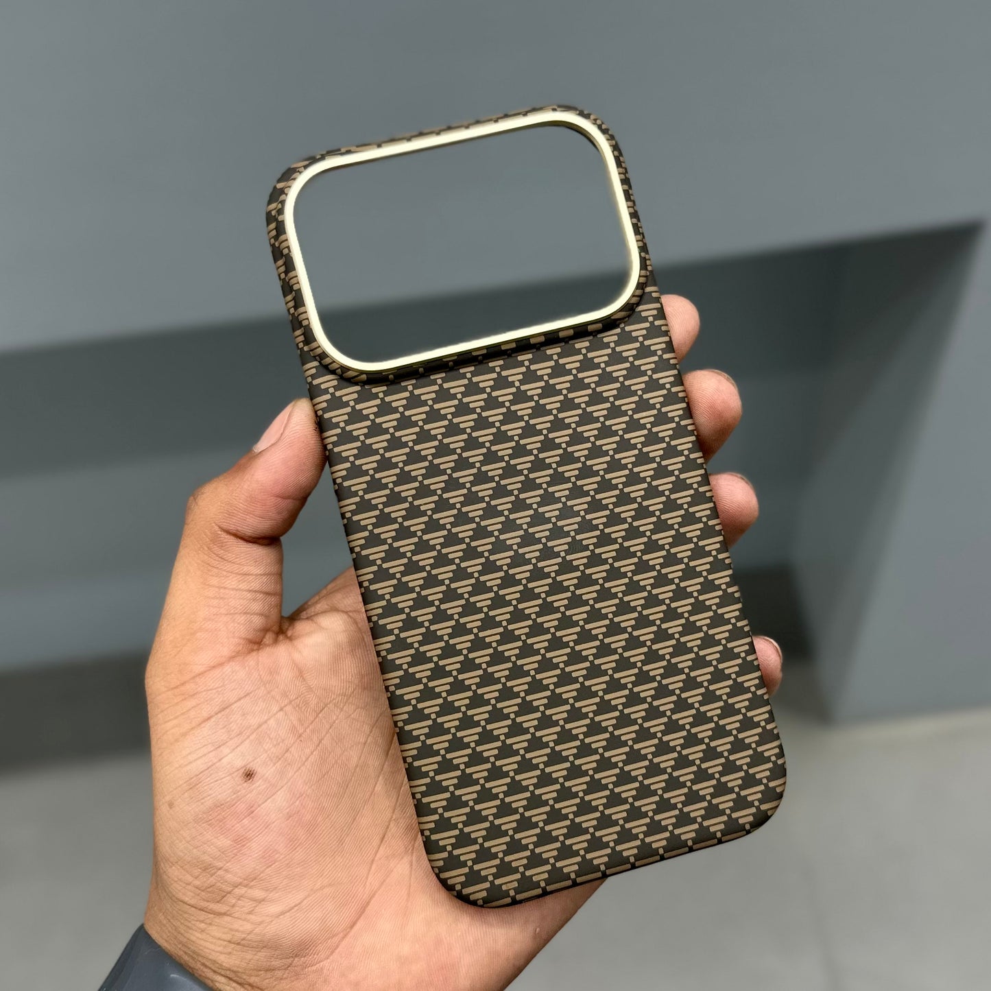 XLEVEL BROWN X MAGSAFE CASE ( No. 3459 )