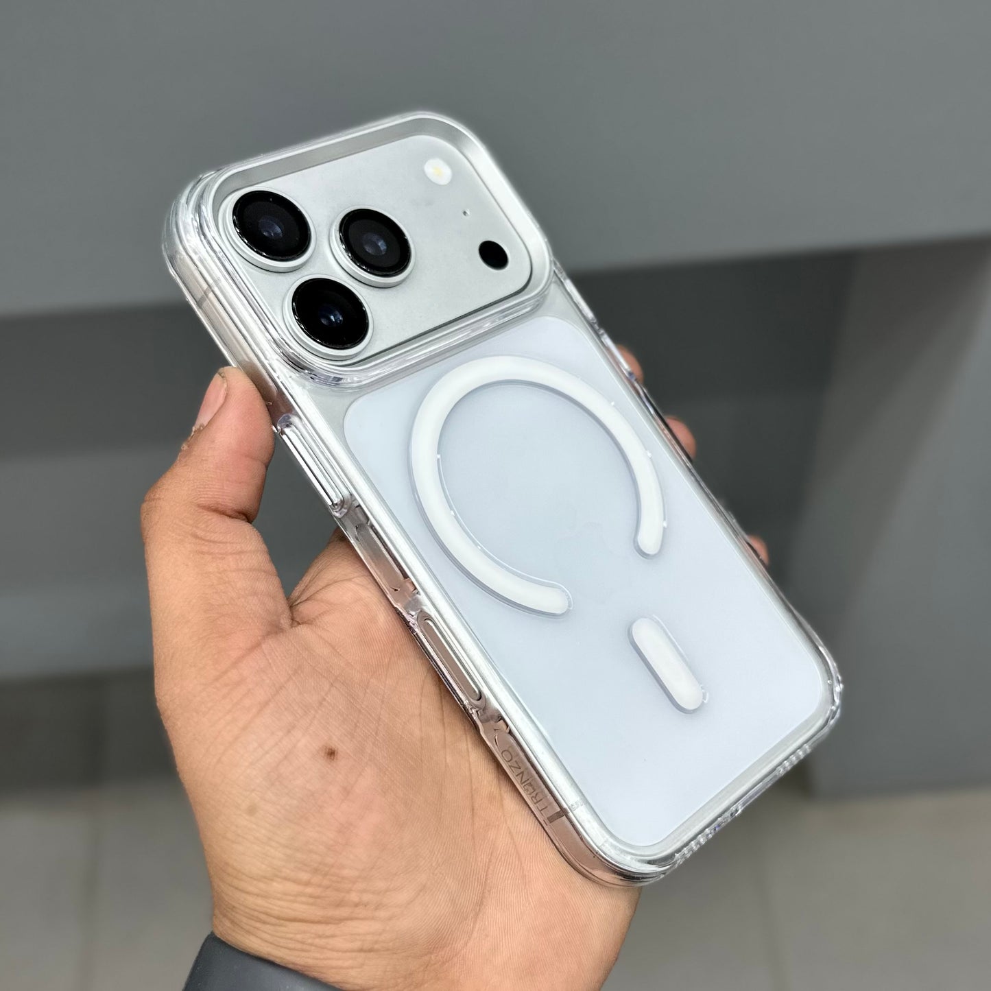 TRANZO BC-154 MAGSAFE CASE - TRANSPARENT ( No. 3040 )