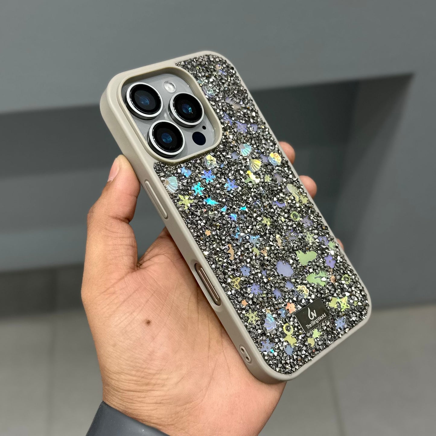 THE BLING WORLD CASE - GREY ( No. 2917 )