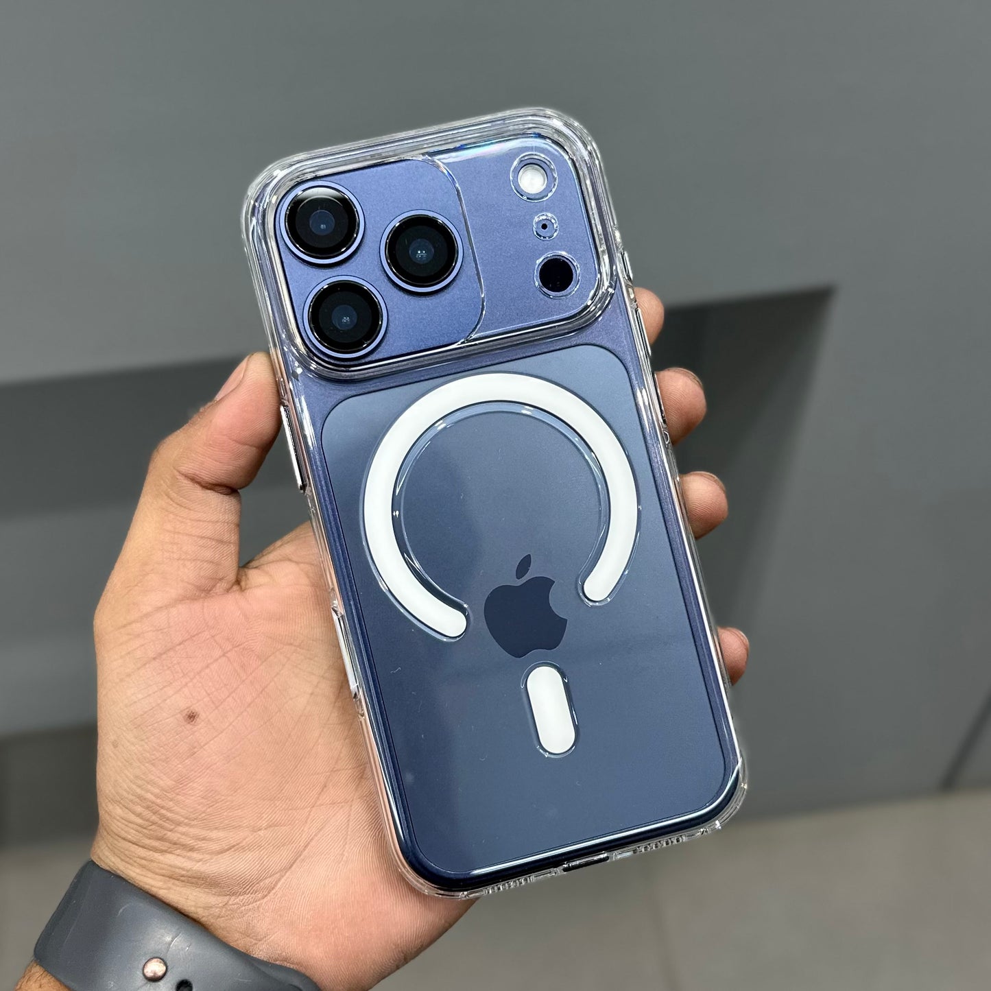 CMAQ ULTRA CLEAR CAPTURE CASE ( No. 3009 )