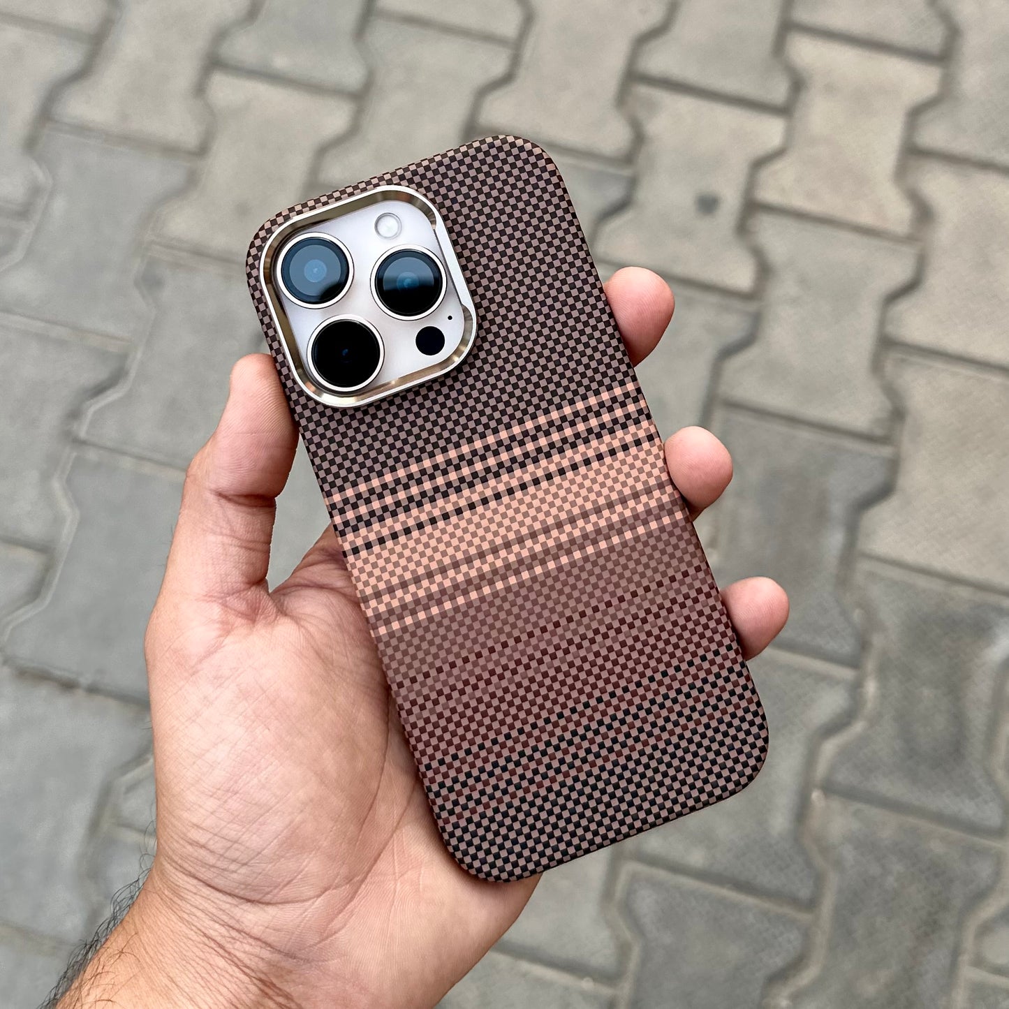Vosros Carbon Texture Case With Magsafe-Brown 1.0 ( No. 1775 )