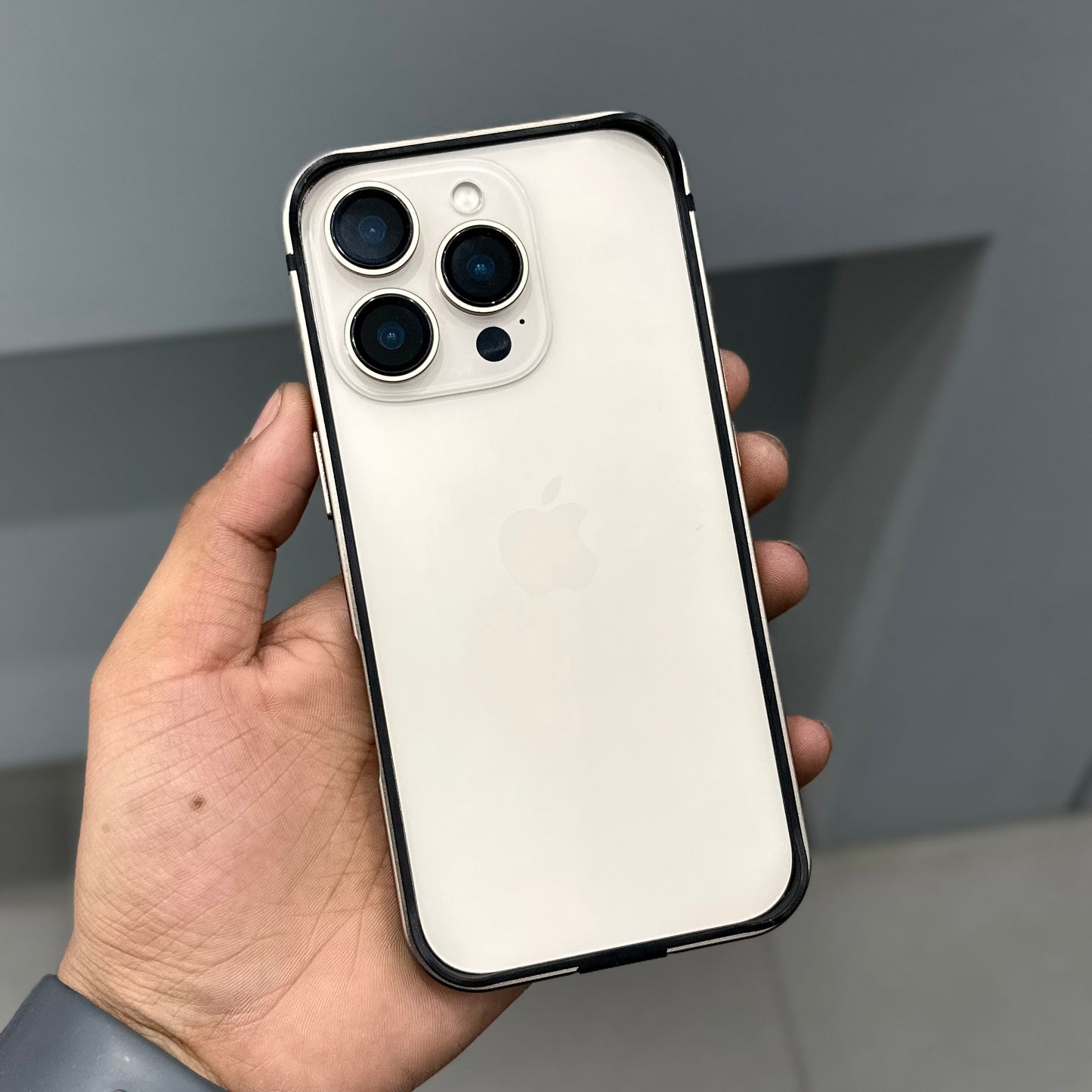 NY METAL BUMPER - BROWN ( No. 3037 )