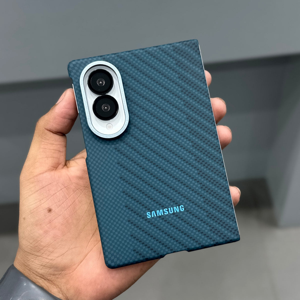 DREAMS CARBON MAGNET CASE - BLUE ( No. 3890 )
