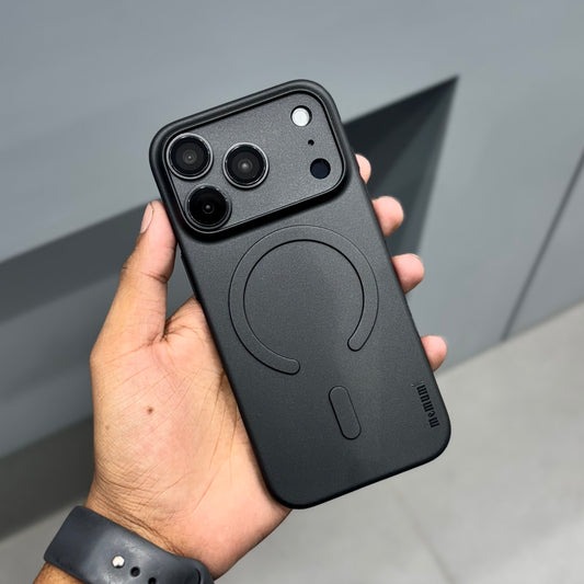 Memumi Ultra Thin with Magasafe Case-Black( No. 2083 ) 17 Series