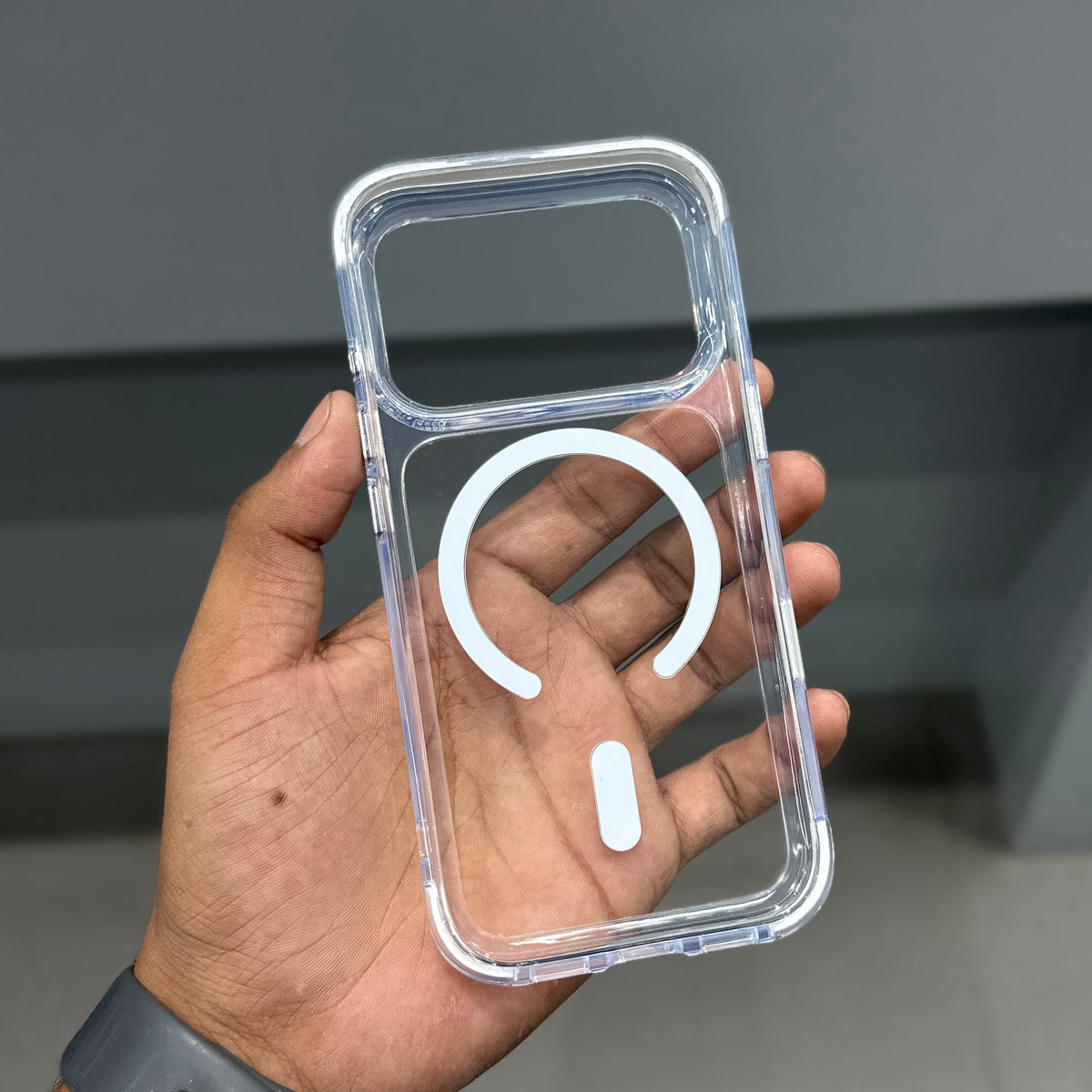 CMAQ AIR X MAGSAFE CASE - TRANSPARENT ( No. 4007 )