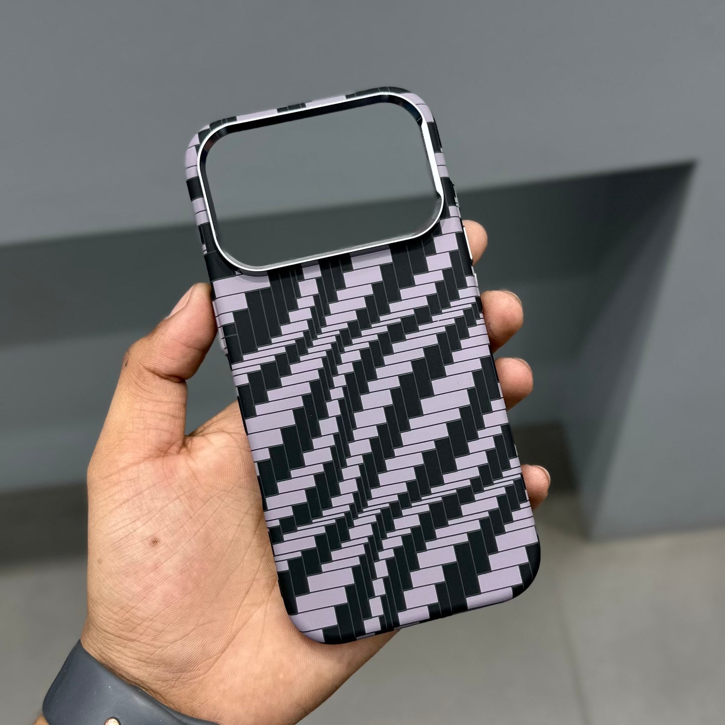 LUXO CARBON CASE -ILLUSION BLACK ( No. 3161 )