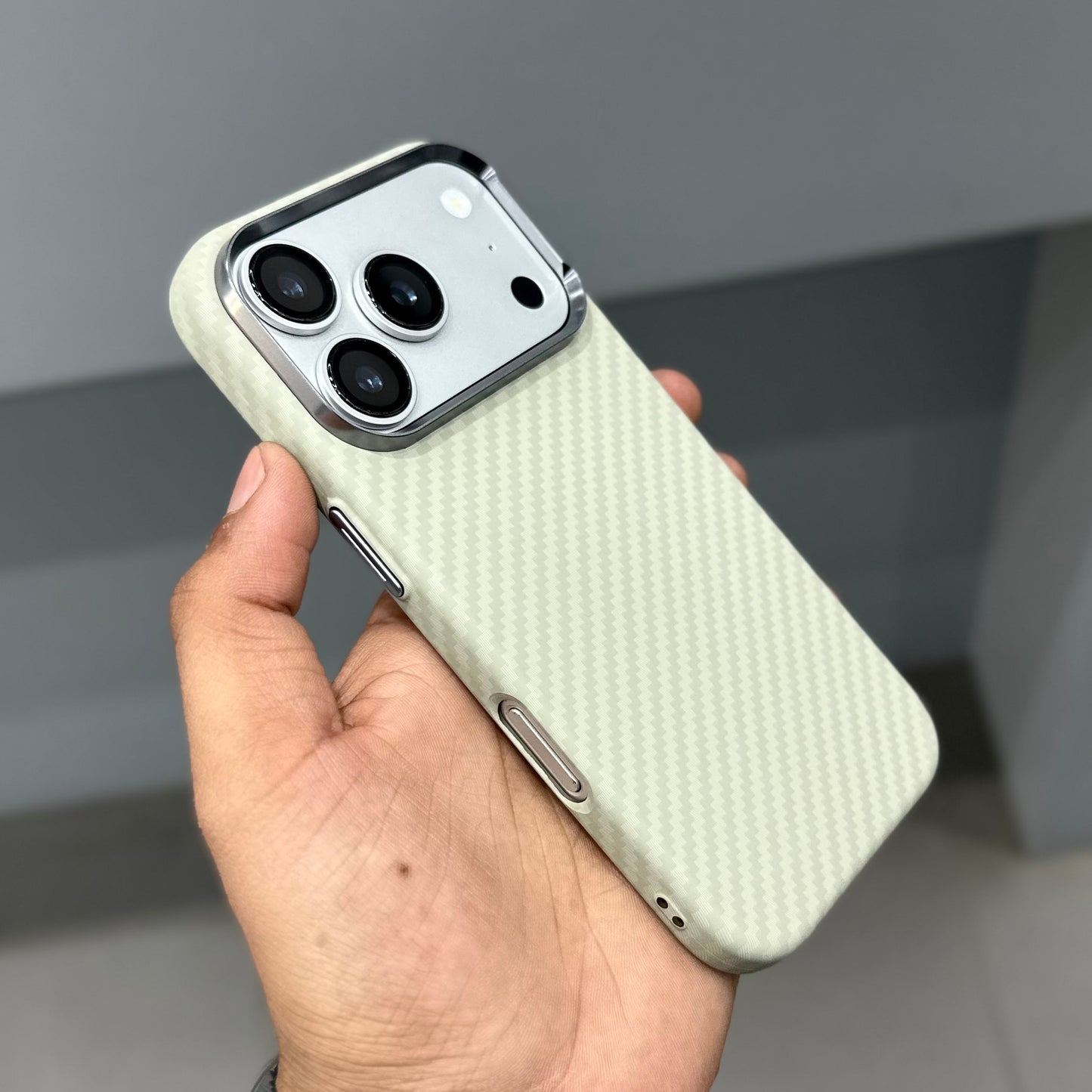 LUXO CARBON CASE - BEIGE ( No. 3157 )
