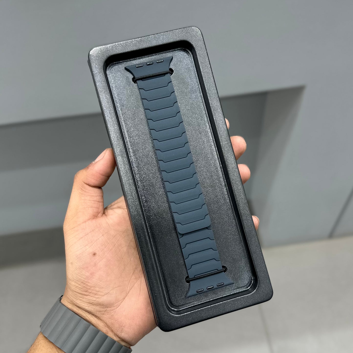 MAGNETIC CLASP STRAP - SAGE ( No. 3191 )