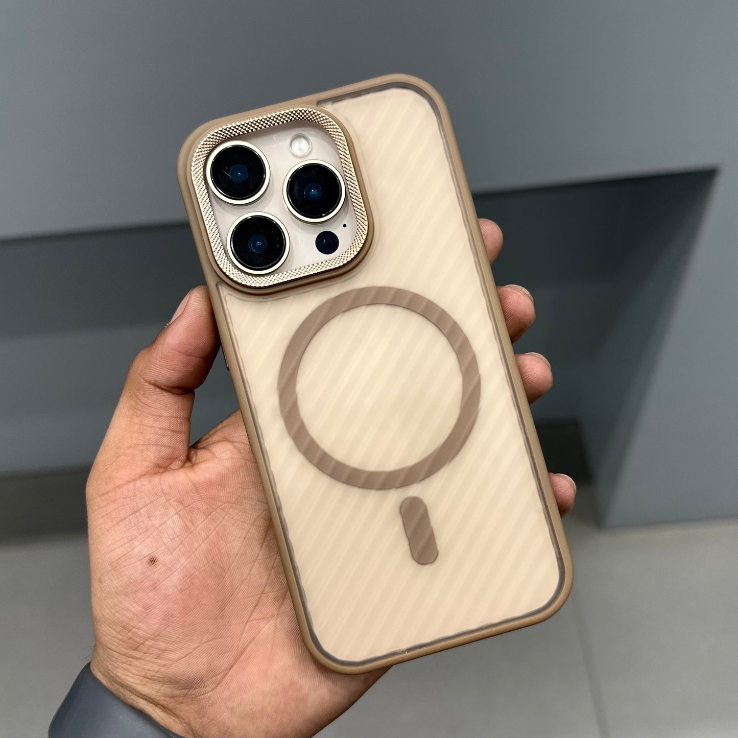 ULINE MATT MAG CASE - DESERT BROWN ( No. 3208 )