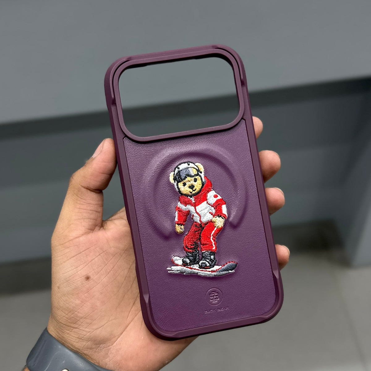 ZUCK BEAR BOUNCE SPORTS CASE - BURGUNDY ( No. 4192 )