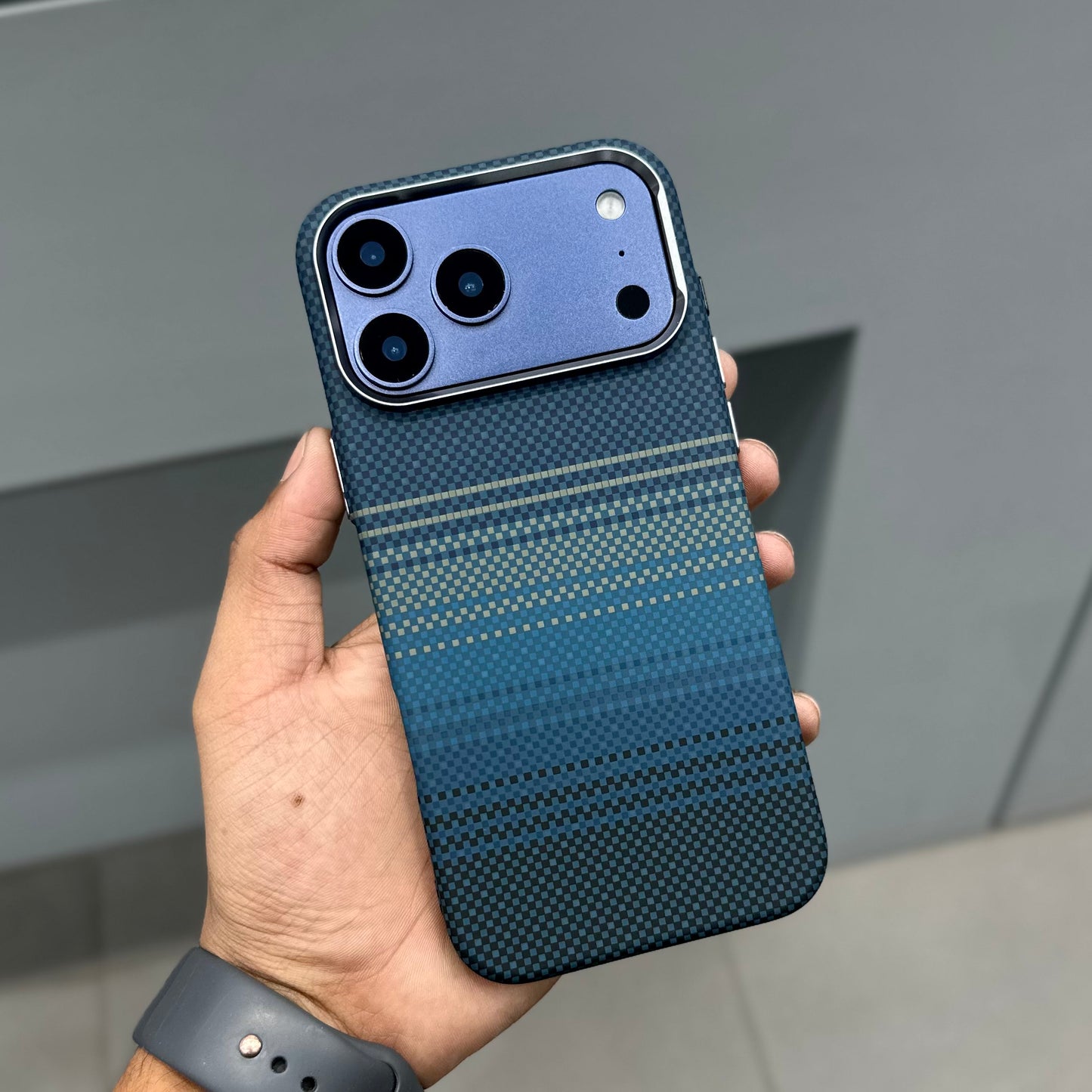 LUXO BLUE LINE WITH MAGSAFE CASE ( No. 2681 )