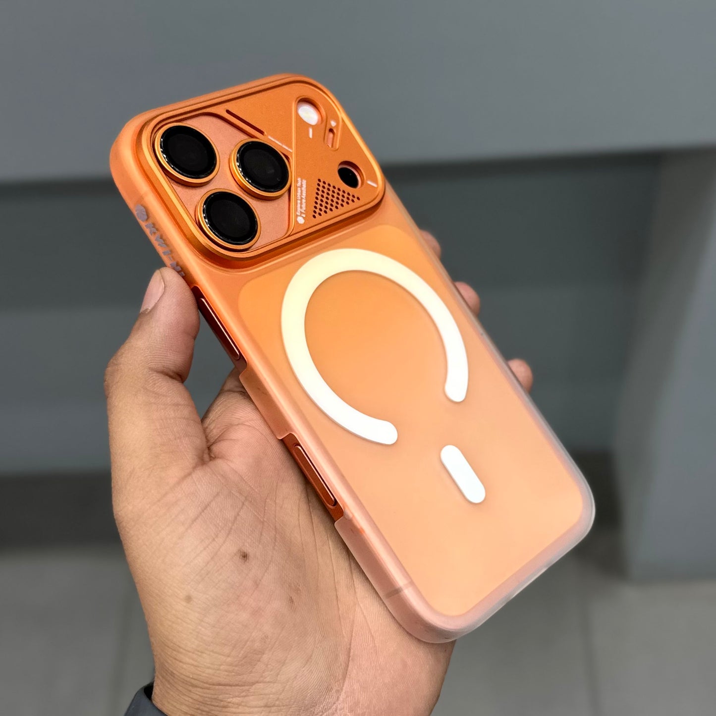 KWINI FROST GUARD MAGSAFE CASE - ORANGE ( No. 3617 )