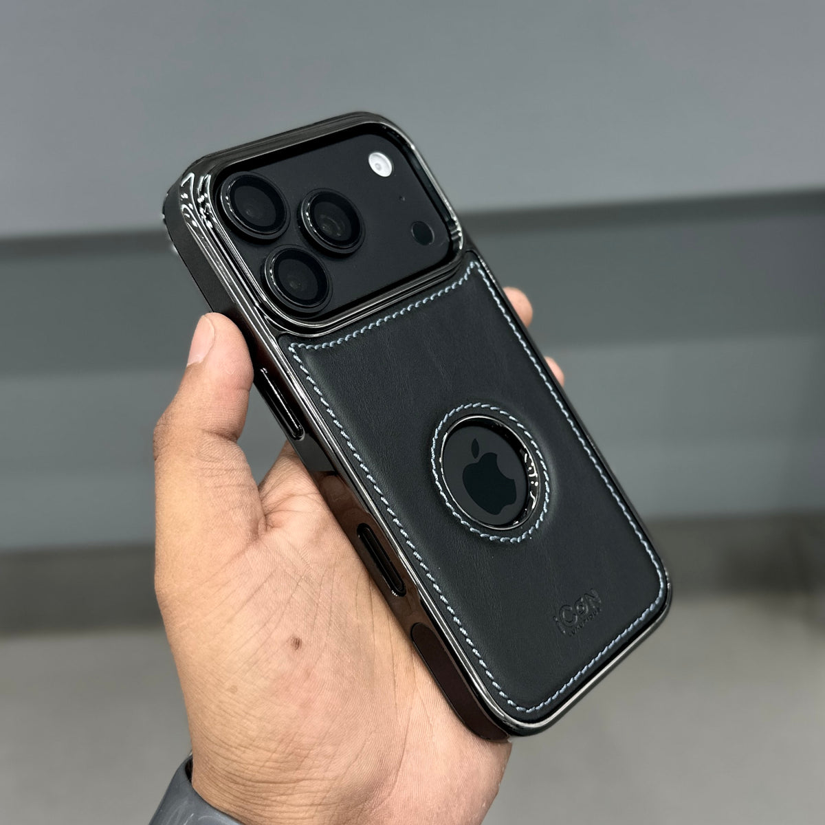 ICON CLASSIC SERIES CASE - BLACK ( No. 4028 )