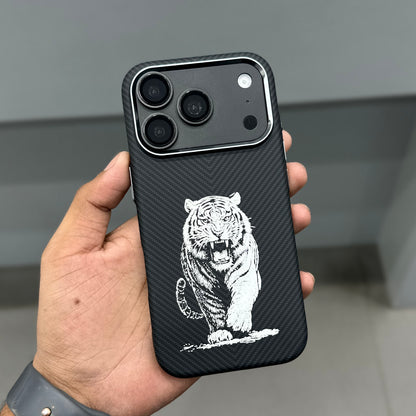 TIGER CARBON MAGSAFE CASE - BLACK ( No. 3731 )