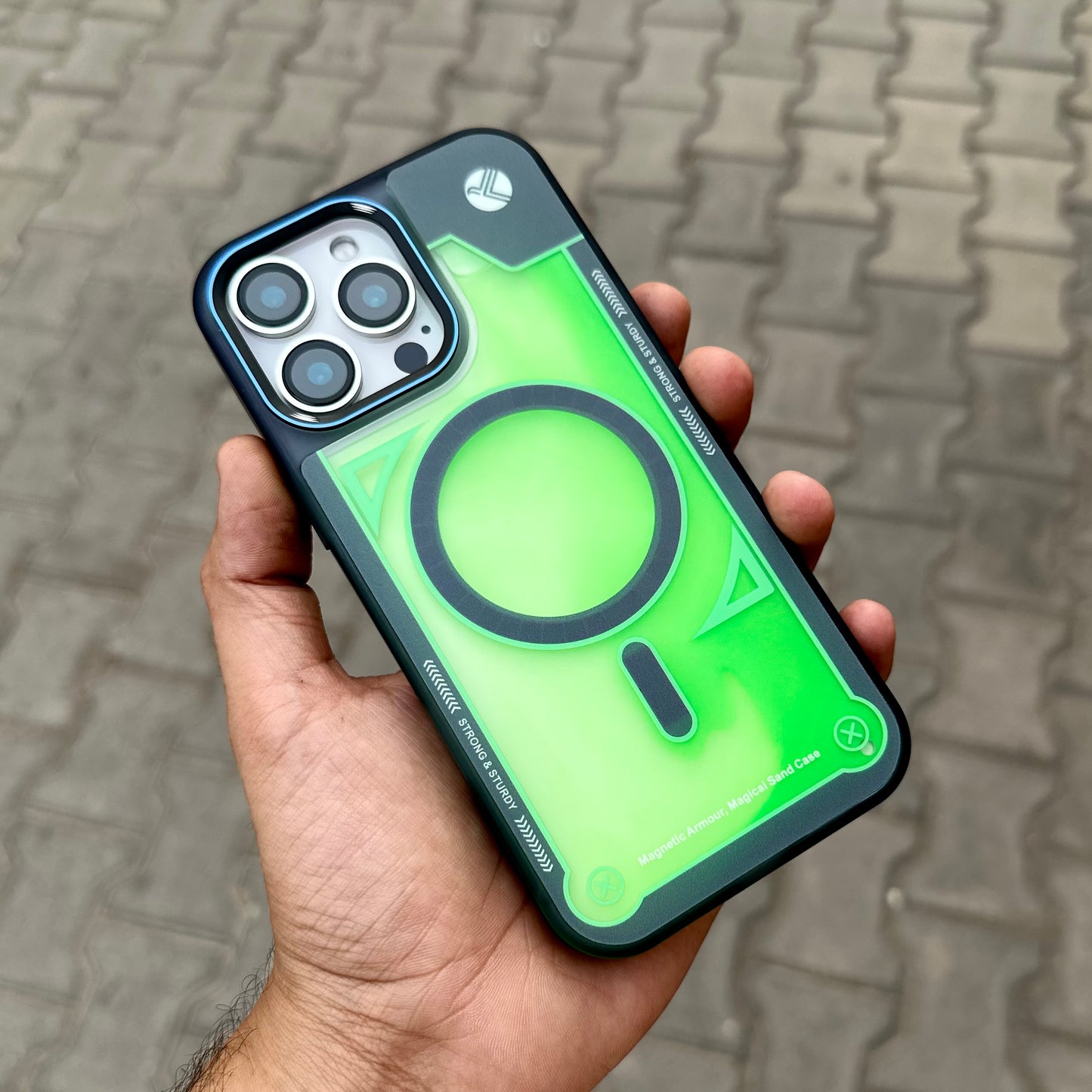 Grafix Sand Floting Case With Magsafe-Green ( No. 1806 )